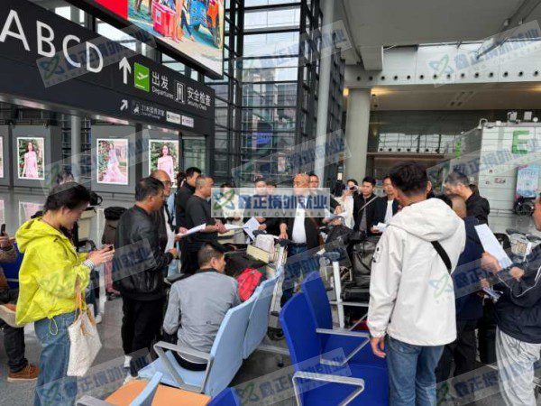 鑫正迪拜项目上海顺利出境