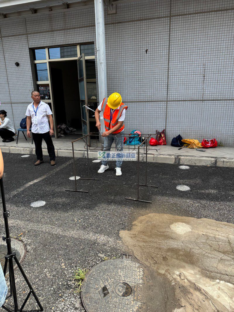 鑫正香港大连考试现场