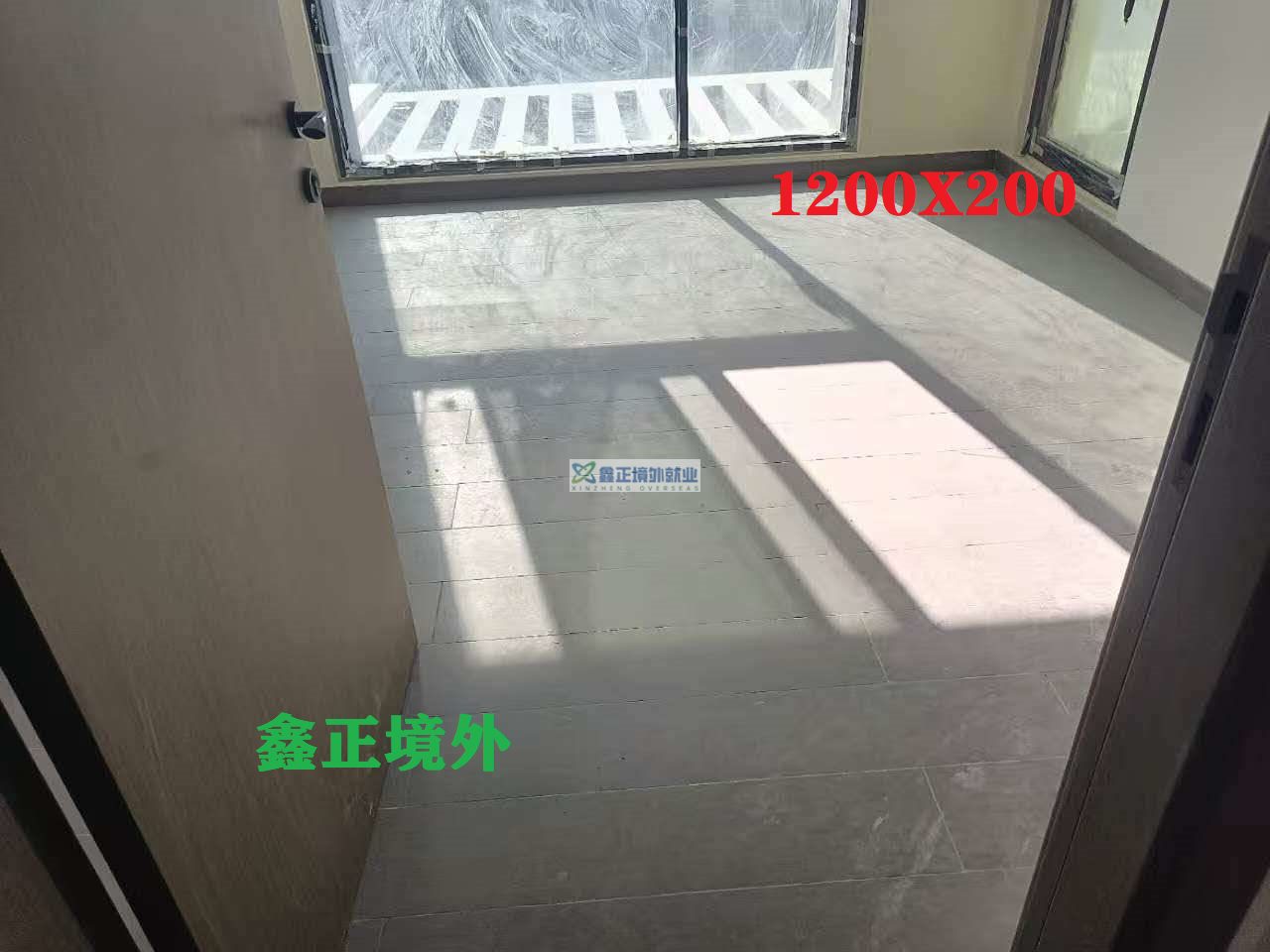鑫正境外迪拜瓷砖工现场要求